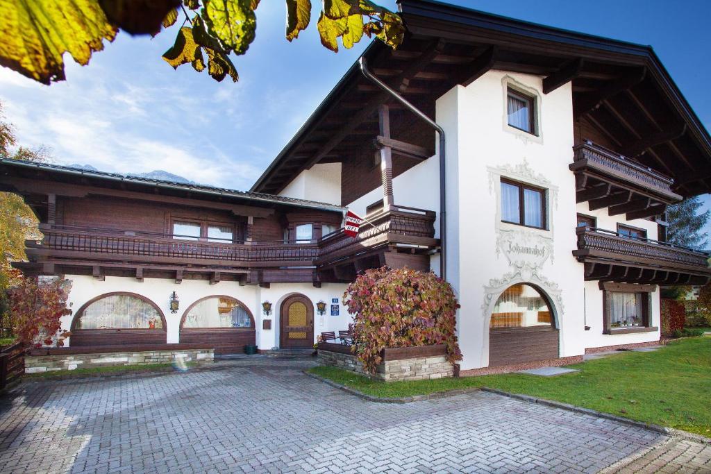 Johannahof Appartements Kaprun Bagian luar foto